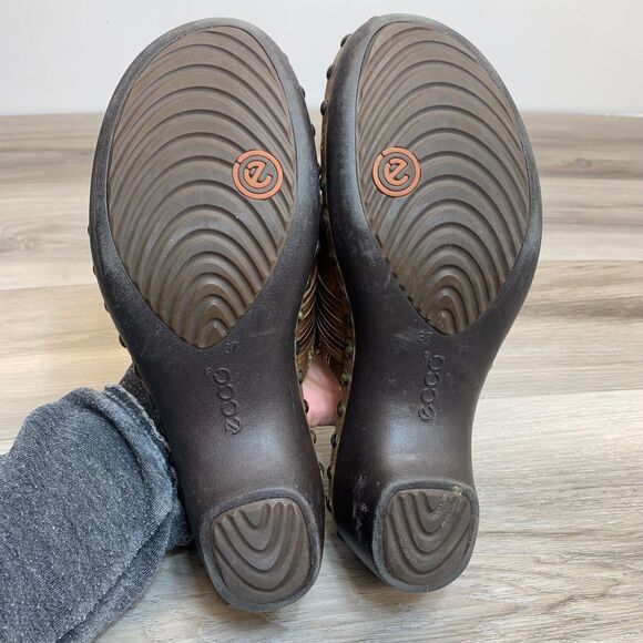 Ecco Leather Studded Slip On Size 6 EU 37 Mules Clogs Chunky Strap Boho Brown - Picture 8 of 14